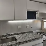 San Lorenzo, Centrico, Luminoso